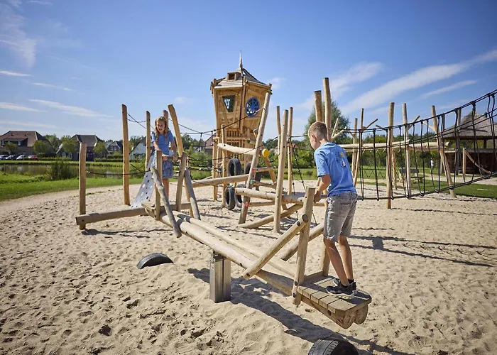 In Limburg Near Subtropical Pool Вилла *